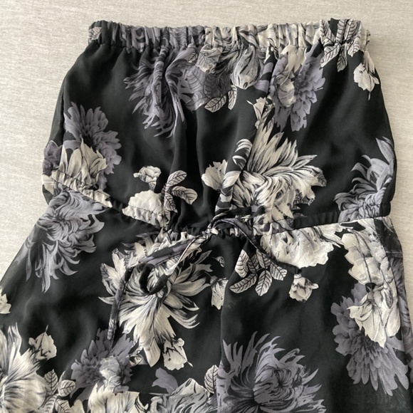 Summer floral high-low strapless dress - Picture 5 of 7